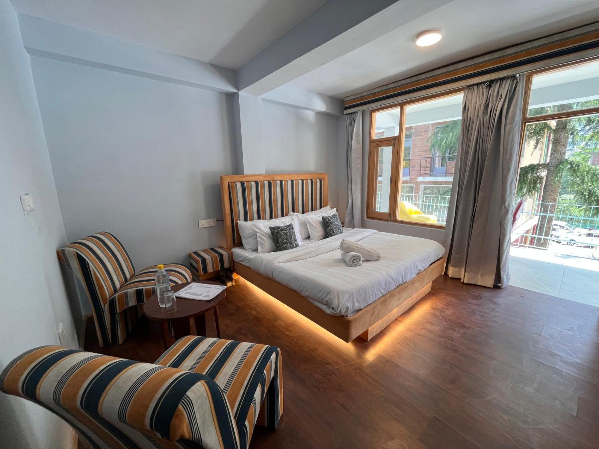 Hotel English Rose, #Personal Parking, #Petfriendly, #Garden, #Bonfire Under The Stars Манали Экстерьер фото