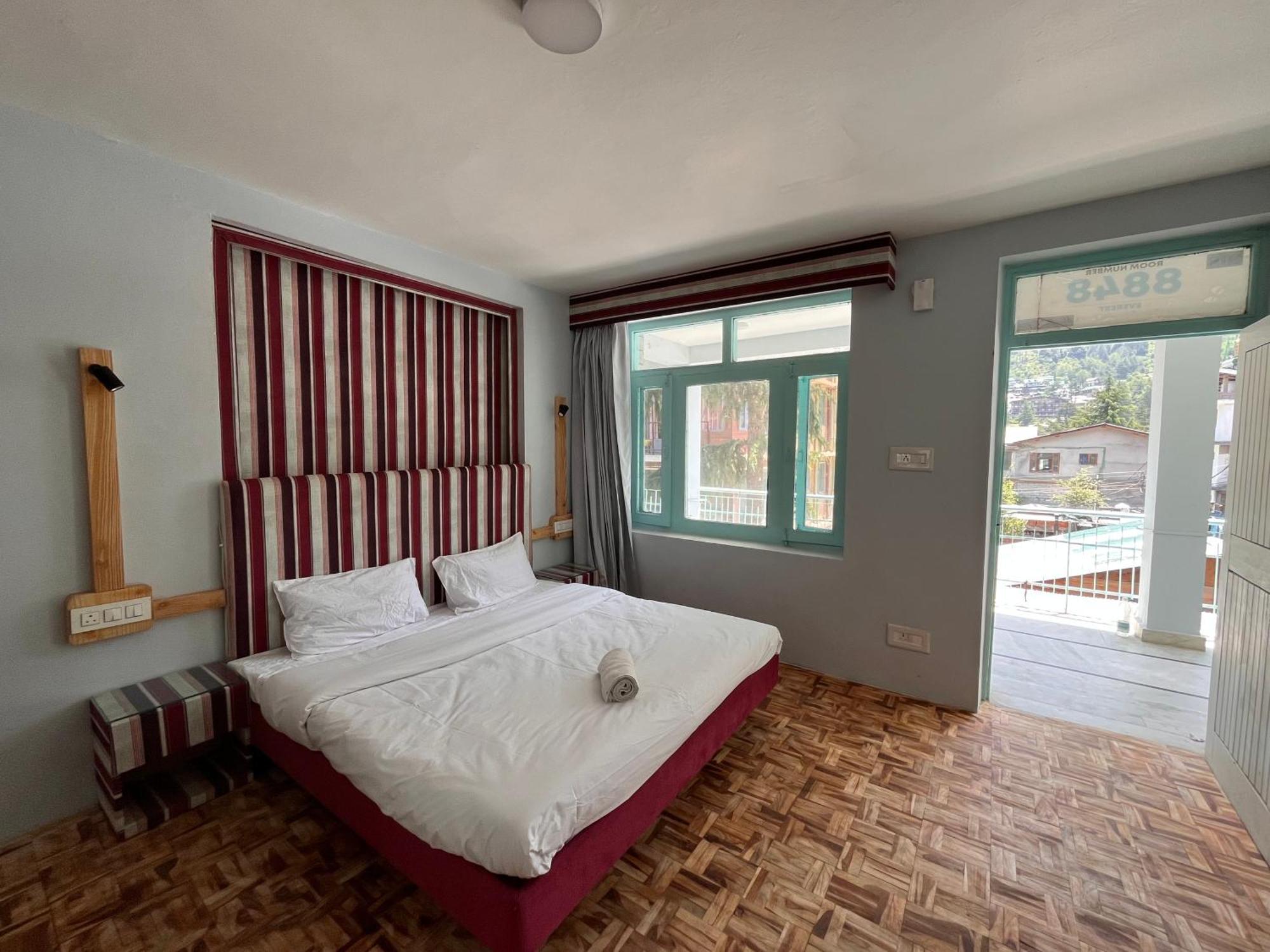 Hotel English Rose, #Personal Parking, #Petfriendly, #Garden, #Bonfire Under The Stars Манали Экстерьер фото