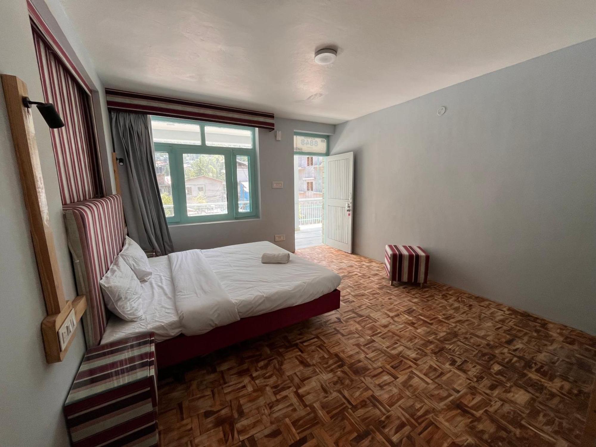Hotel English Rose, #Personal Parking, #Petfriendly, #Garden, #Bonfire Under The Stars Манали Экстерьер фото