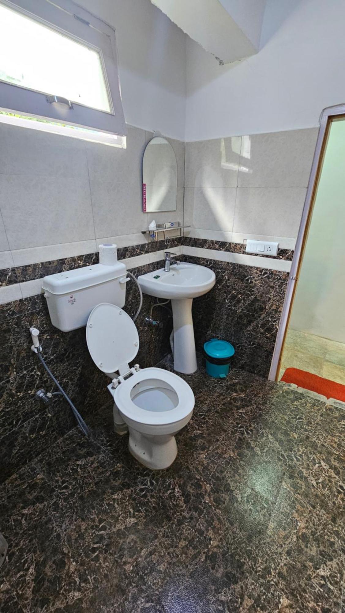 Hotel English Rose, #Personal Parking, #Petfriendly, #Garden, #Bonfire Under The Stars Манали Экстерьер фото