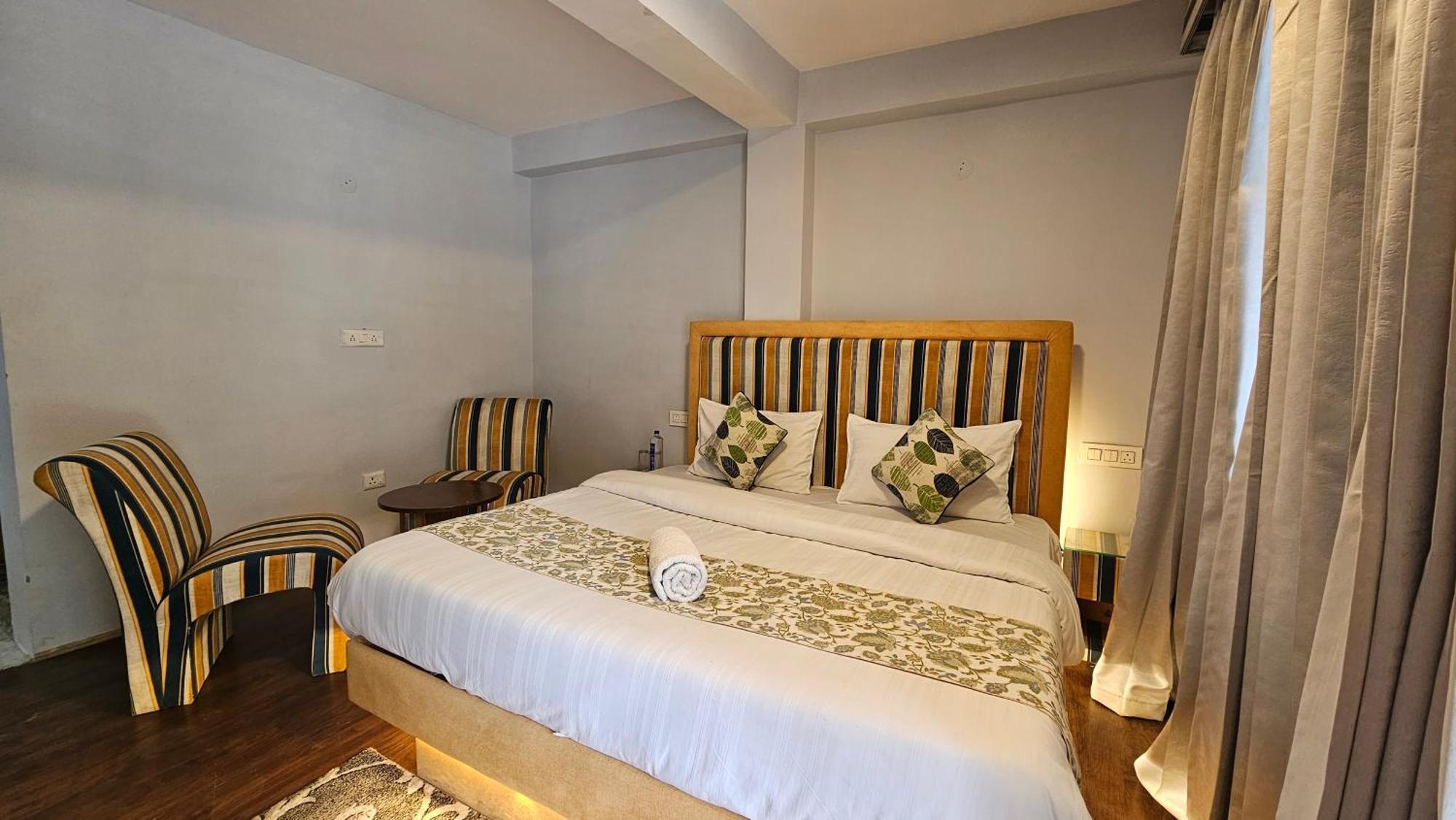Hotel English Rose, #Personal Parking, #Petfriendly, #Garden, #Bonfire Under The Stars Манали Экстерьер фото